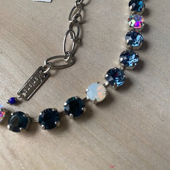 Mariana Navy Blue Swarovski Crystal NWT Rhodium Plated Silver Sparkle Necklace - Picture 9 of 10